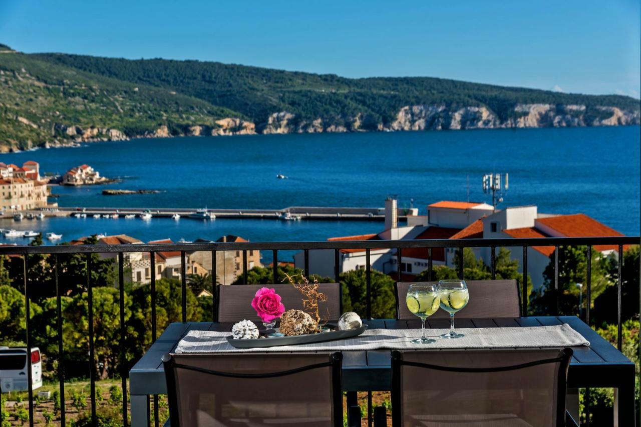 Casa Katalina Apartment Komiža Екстериор снимка