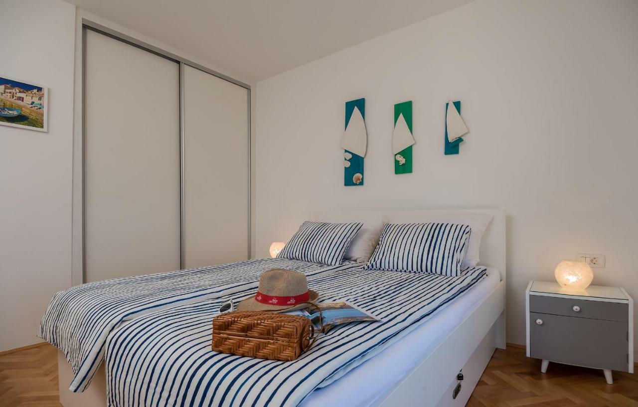 Casa Katalina Apartment Komiža Екстериор снимка
