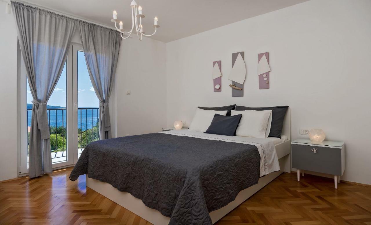 Casa Katalina Apartment Komiža Екстериор снимка